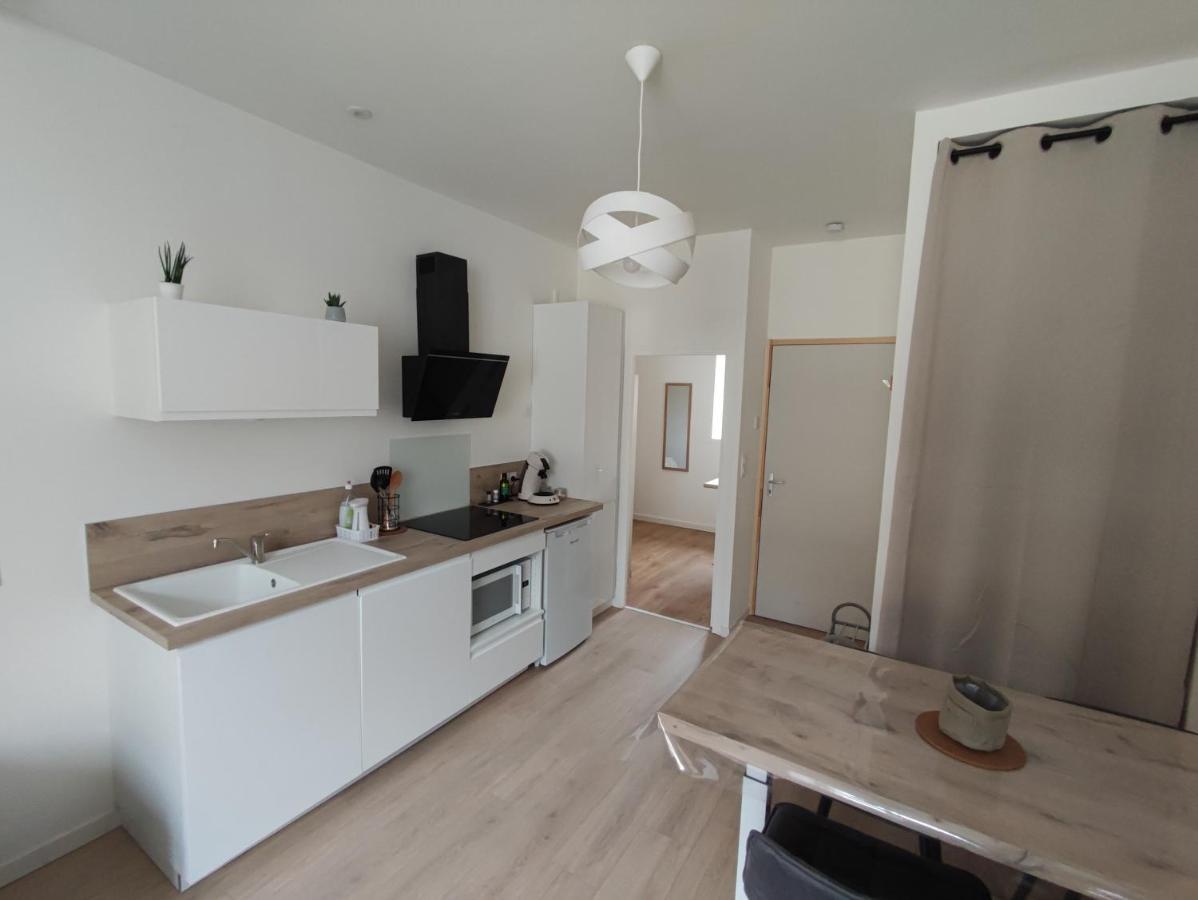 Residence Manivi Beaupréau-en-Mauges Exteriör bild